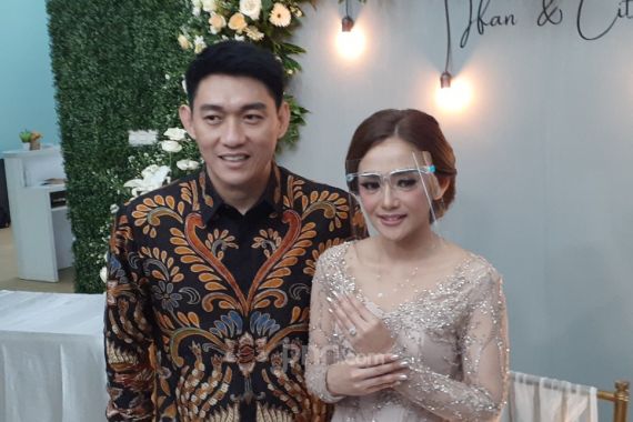 Sah, Ifan Seventeen dan Citra Monica Resmi Menikah - JPNN.COM