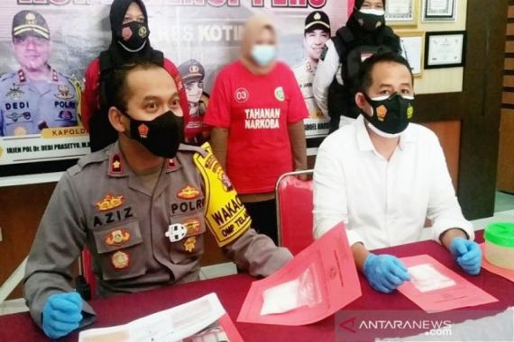 Aktivitas Mbak S Sudah Lama Dipantau, Digerebek di Pinggir Jalan Saat Malam Hari - JPNN.COM