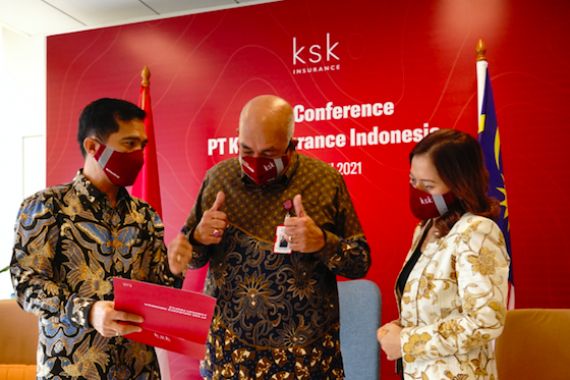 KSK Insurance Indonesia Luncurkan Program Peduli Motor Vehicle - JPNN.COM