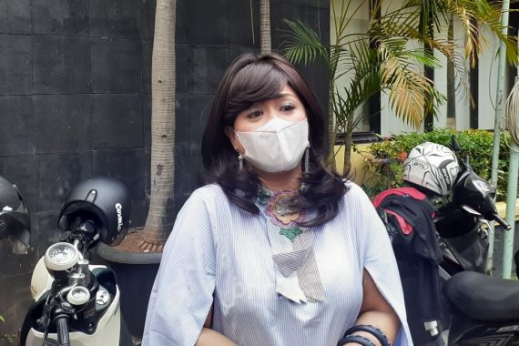 Anak Sempat Ingin Bunuh Diri Akibat KDRT, Yuyun Sukawati: Aku Merasa Berdosa Banget - JPNN.COM