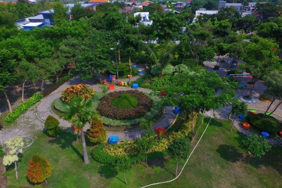 8 Taman di Kota Surabaya Buka Kembali, Begini Teknis Bagi Para Pengunjung - JPNN.COM