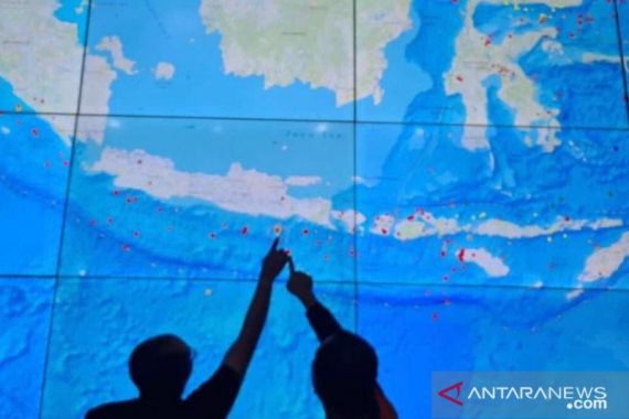 Gempa Kabupaten Malang: Innalillahi, Juwanto dan Nasar Tertimpa Reruntuhan Bangunan - JPNN.COM