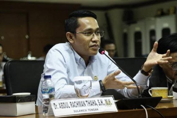 Rachman Thaha Sentil Oknum Komisaris Pelni soal Larangan Ceramah, Kalimatnya Tajam - JPNN.COM