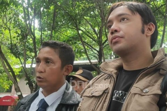 Dilaporkan Rio Reifan, Sandy Tumiwa Merasa Difitnah, Tuntutan Rp10 miliar - JPNN.COM