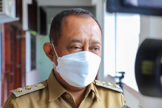 Ada Oknum PNS Bikin Malu Institusi, Wakil Wali Kota Surabaya Geram, Pecat! - JPNN.COM