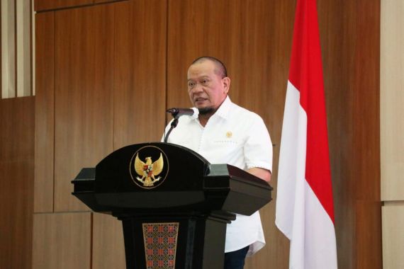 Ketua DPD RI: Perlu SDM Unggul untuk Meretas Peta Jalan Making Indonesia 4.0 - JPNN.COM