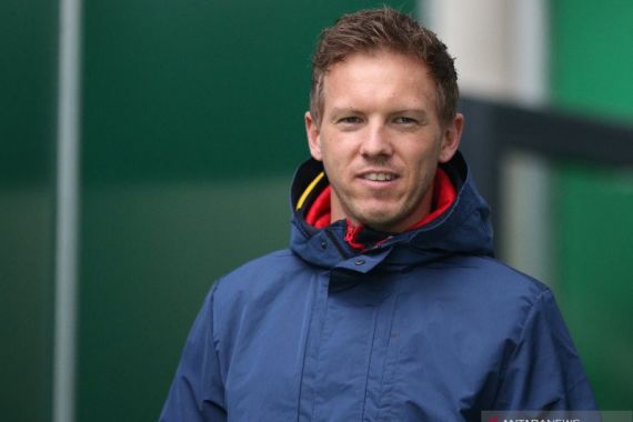 Pelatih ini Bantah Akan Menggantikan Hansi Flick di Bayern - JPNN.COM