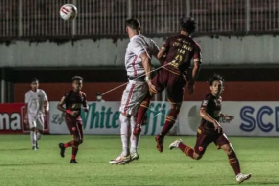 Piala Menpora 2021: Pelatih Persija Akui Kesulitan Tembus Pertahanan PSM - JPNN.COM
