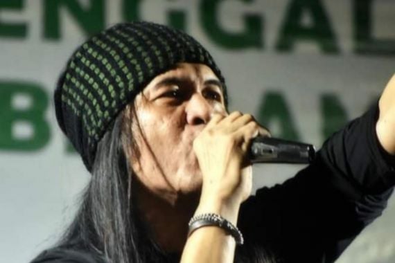 Henry Boomerang Masih Kritis, Royke Arek Band Galang Dana Lewat Konser Virtual - JPNN.COM