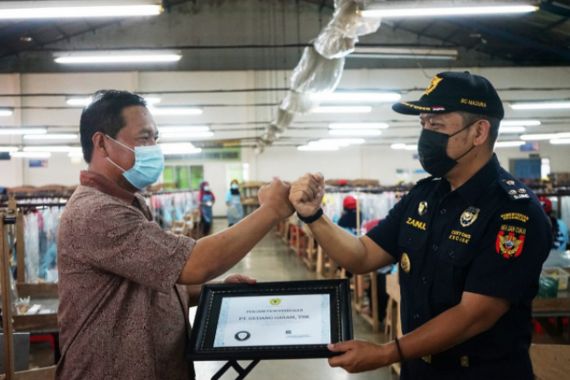 Customs Visit Customers, Sarana Bea Cukai Eratkan Hubungan dengan Stakeholders - JPNN.COM