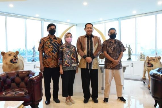 Ketua MPR Mengajak Perhimpunan Putra dan Putri TNI AU Kembangkan Koperasi dan UMKM - JPNN.COM