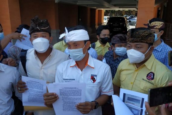 Pengajar Universitas Muhammadiyah Diduga Menista Agama, Ormas Hindu Bali Lapor ke Polisi - JPNN.COM