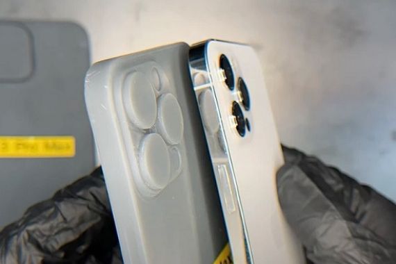 Jelang Debut Resmi, Bocoran Desain iPhone 13 Mulai terungkap - JPNN.COM