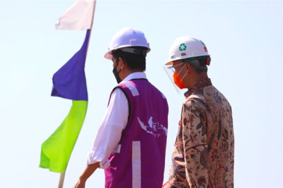 Jokowi Pilih Batang jadi Kawasan Industri Indonesia, Ganjar: Terima Kasih Pak Presiden - JPNN.COM