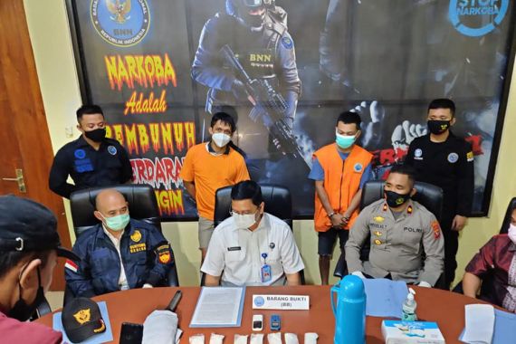 Bea Cukai-BNN Menggagalkan Penyelundupan Narkotika di Wilayah Sulawesi - JPNN.COM