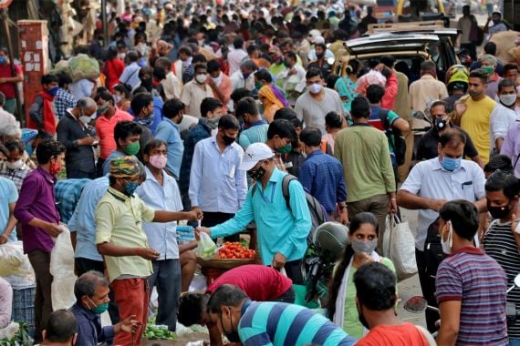 Angka Kematian Akibat Covid 19 di India Semakin Tinggi, Pemerintah Tetap Enggan Lockdown - JPNN.COM