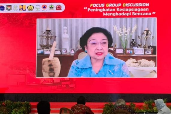 Minta Tolong ke Pejabat Pemerintahan Jokowi-Ma’ruf, Megawati: Ini Buat Rakyat, Bukan Untuk Saya - JPNN.COM