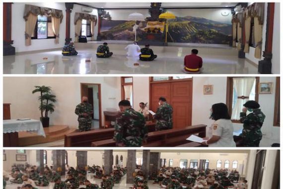Prajurit TNI AL Berdoa Bagi Keselamatan ABK KRI Nanggala-402 - JPNN.COM