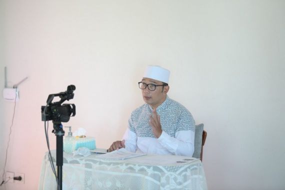 Pernyataan Kang Emil untuk Oknum Bobotoh, Tajam Banget! - JPNN.COM