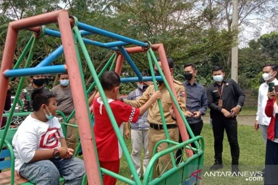 Wako Bogor Bima Arya Siapkan Beasiswa untuk Anak Awak KRI Nanggala-402 - JPNN.COM