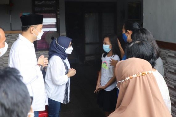 Pemkot Surabaya Menyiapkan Beasiswa Hingga Kuliah untuk Anak Awak KRI Nanggala 402 - JPNN.COM
