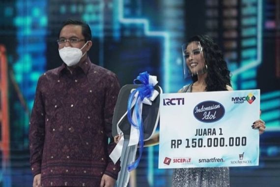 Banjir Dukungan, Rimar Juara Indonesian Idol - JPNN.COM