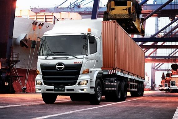 Hino Siap Sambut Standar Emisi Euro 4 Tahun Depan - JPNN.COM