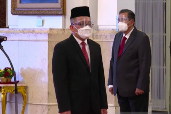 Sah! Presiden Jokowi Lantik Tri Handoko Jadi Kepala BRIN - JPNN.COM