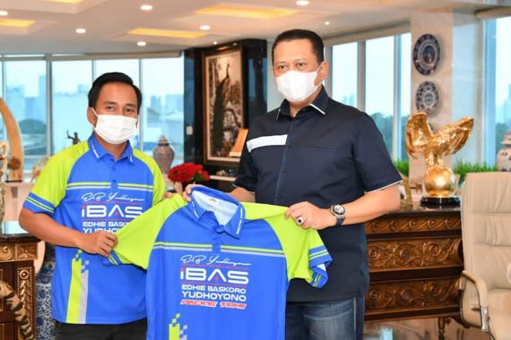 Terima Kunjungan Ibas Racing Team, Bamsoet Dorong Lahirnya Pembalap Wanita Berprestasi - JPNN.COM