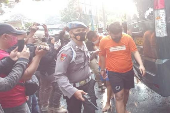 Pandemi Covid-19, Kakak Beradik Buka Bisnis Terlarang di Puncak Bogor - JPNN.COM