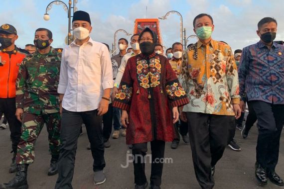 Jembatan Sawunggaling Diresmikan, Mensos: Konsepnya Memang untuk Memajukan UMKM di Surabaya - JPNN.COM