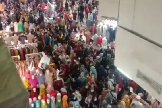 Cegah Kerumunan Massa di Tanah Abang, Polda Metro dan TNI Lakukan Ini - JPNN.COM