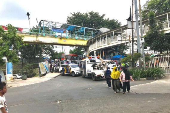 Polisi Berlakukan Rekayasa Lalu Lintas Menuju Pasar Tanah Abang - JPNN.COM