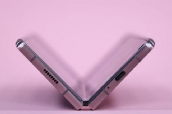 Bukan HP, Samsung Mulai Garap Tablet yang Bisa Dilipat - JPNN.COM