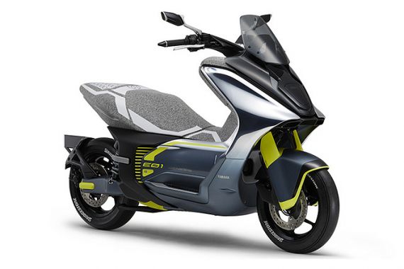 Yamaha E01, Skutik Listrik Pesaing Honda PCX Siap Meluncur - JPNN.COM