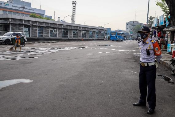 Terminal Tanjung Priok Sudah Tertutup untuk Bus AKAP, Jurusan Jabodetabek Masih Beroperasi - JPNN.COM