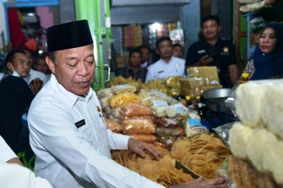 Berita Duka, Mantan Bupati Lamongan Meninggal Dunia, Bu Khofifah Berbelasungkawa - JPNN.COM