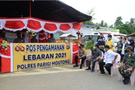 Bertemu Wagub Sulteng di Perbatasan, Gubernur Gorontalo: Larangan Mudik Berjalan Sukses - JPNN.COM