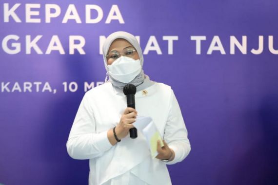 Menaker Ida Minta Pekerja Bongkar Muat Harus Didaftarkan BPJS Ketenagakerjaan - JPNN.COM