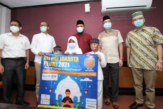 REI Jakarta Bagikan Santunan kepada 1.000 Anak Yatim dan Duafa - JPNN.COM