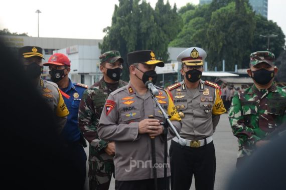 Irjen Fadil: 11.281 Personel Gabungan Dikerahkan Amankan Salat Id di Jakarta - JPNN.COM