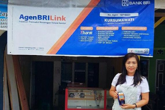 Pintar Baca Peluang, Kursumawati Jadi Agen BRILink Sukses di Daerah Jauh dari Keramaian - JPNN.COM
