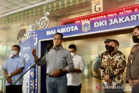 Pengetatan Arus Balik Dua Lapis, Anies: Masuk Tempat Wisata harus Punya KTP DKI Jakarta - JPNN.COM