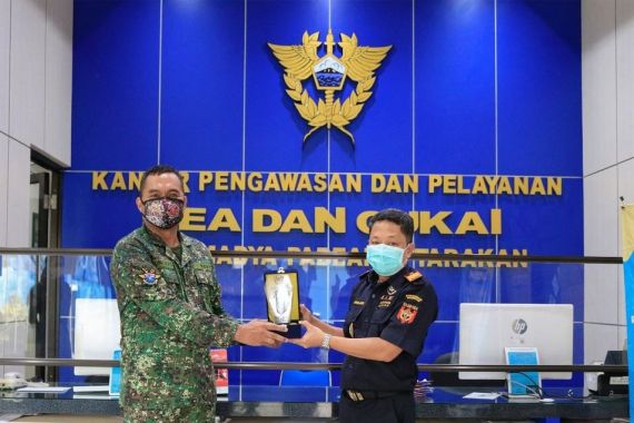 Melayani Sepenuh Hati, Bea Cukai Tarakan dan Surakarta Menuai Apresiasi - JPNN.COM