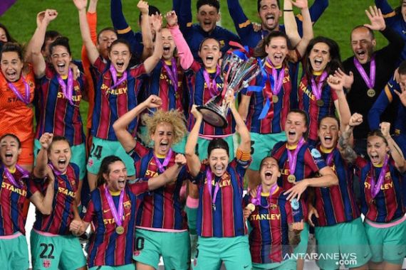 Taklukkan Chelsea 4-0, Barcelona Raih Trofi Liga Champions Wanita 2020-21 - JPNN.COM