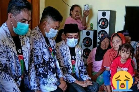 Ketua PGRI Desak Pemprov Jabar Beri Perhatian untuk Anak Guru Honorer yang Yatim - JPNN.COM