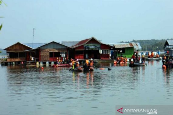 Dua Lagi Korban Tenggelam di Waduk Kedung Ombo Ditemukan, Total Jadi Sembilan - JPNN.COM