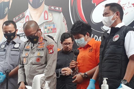 Menyesal Terjerat Narkoba, Putra Pedangdut Rita Sugiarto Minta Maaf Kepada Ibunda - JPNN.COM