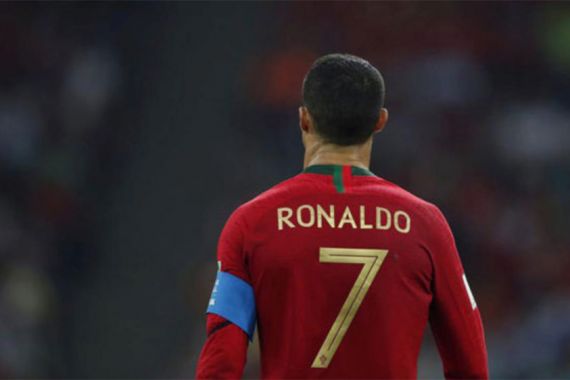 Fernando Santos Merasa Beruntung Memiliki Cristiano Ronaldo - JPNN.COM
