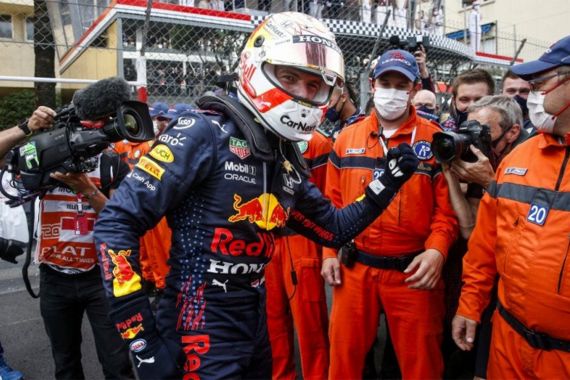Menang di GP Monaco, Verstappen: Sangat Spesial, Ini Keren - JPNN.COM